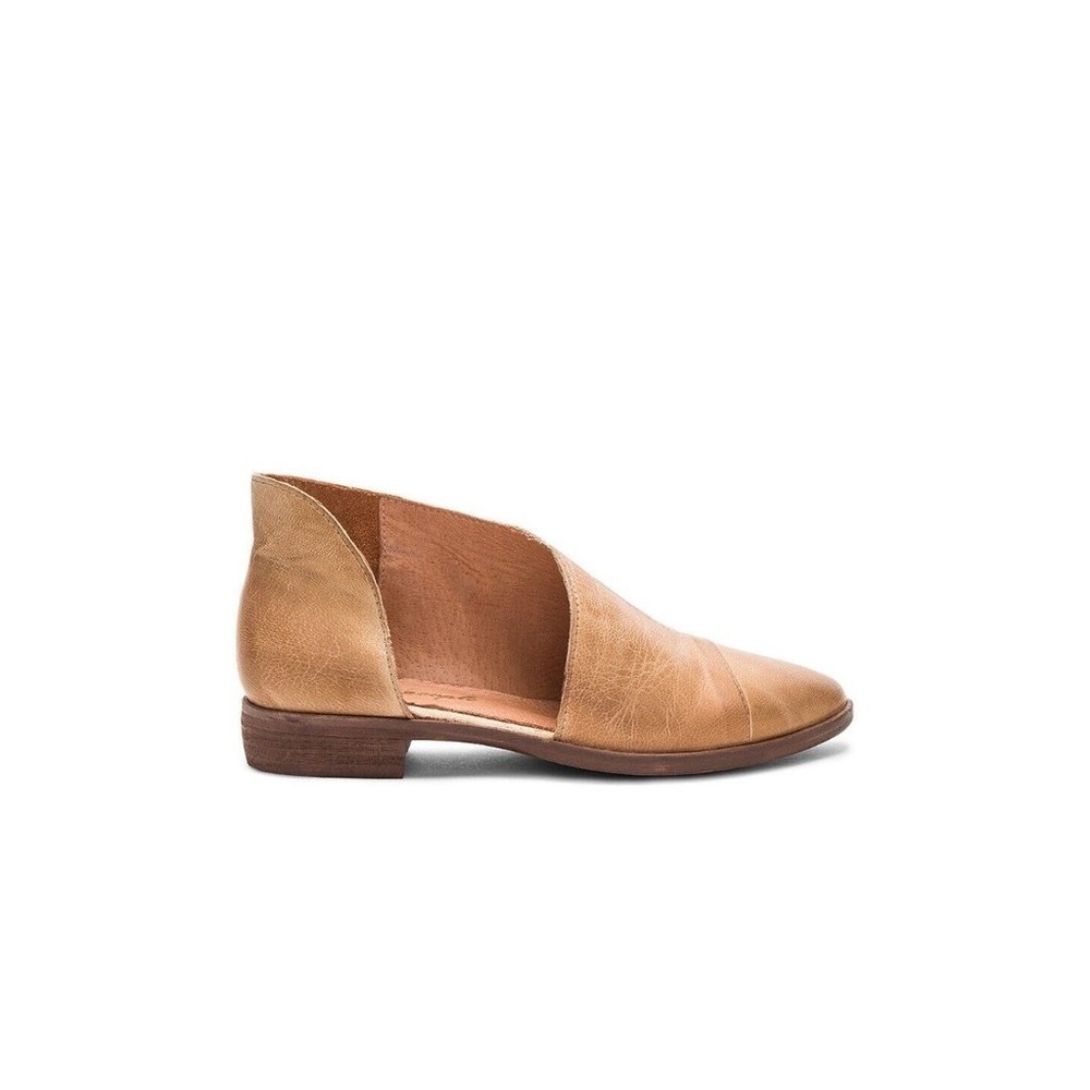 Free People Royale Flat in Brown